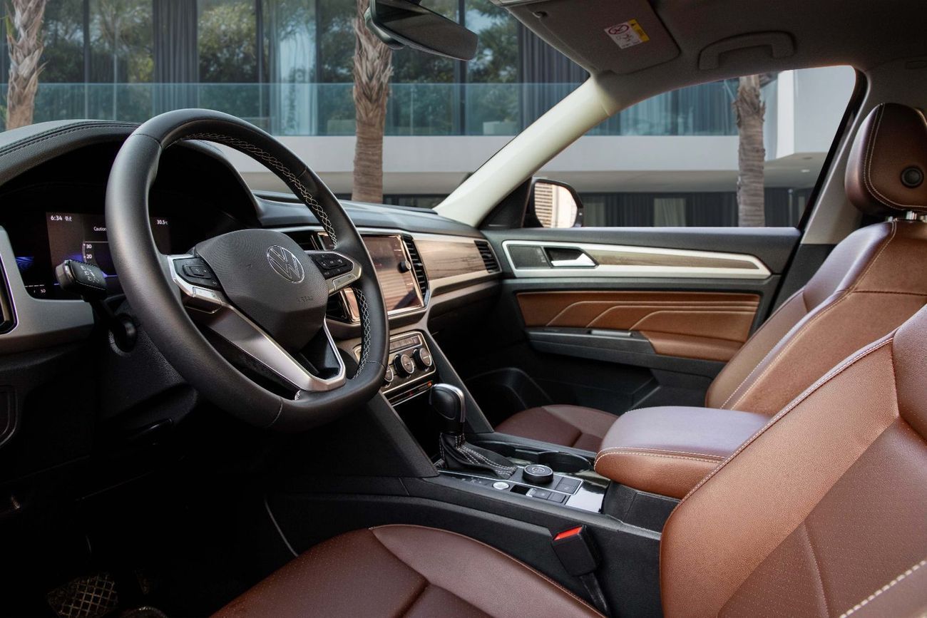 فولكس واجن تيرامونت comfortline | 2,350 P.M  | 0% Downpayment | VW Warranty | Low KM!