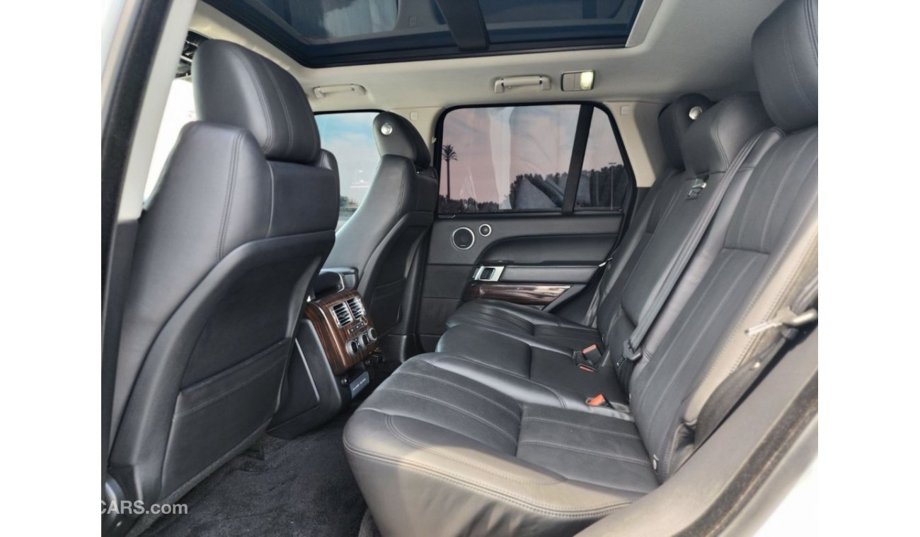 Land Rover Range Rover facelifted