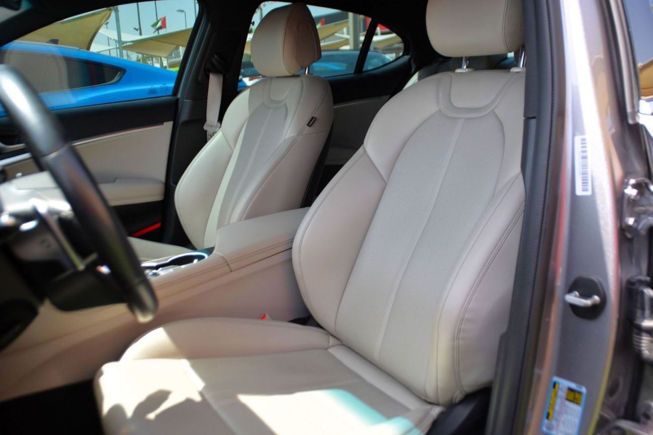 Genesis G70 GINISES/2022//ORIGINAL AIR BAGS/LOOW MILEG//TURBO//NO ACCIDINT