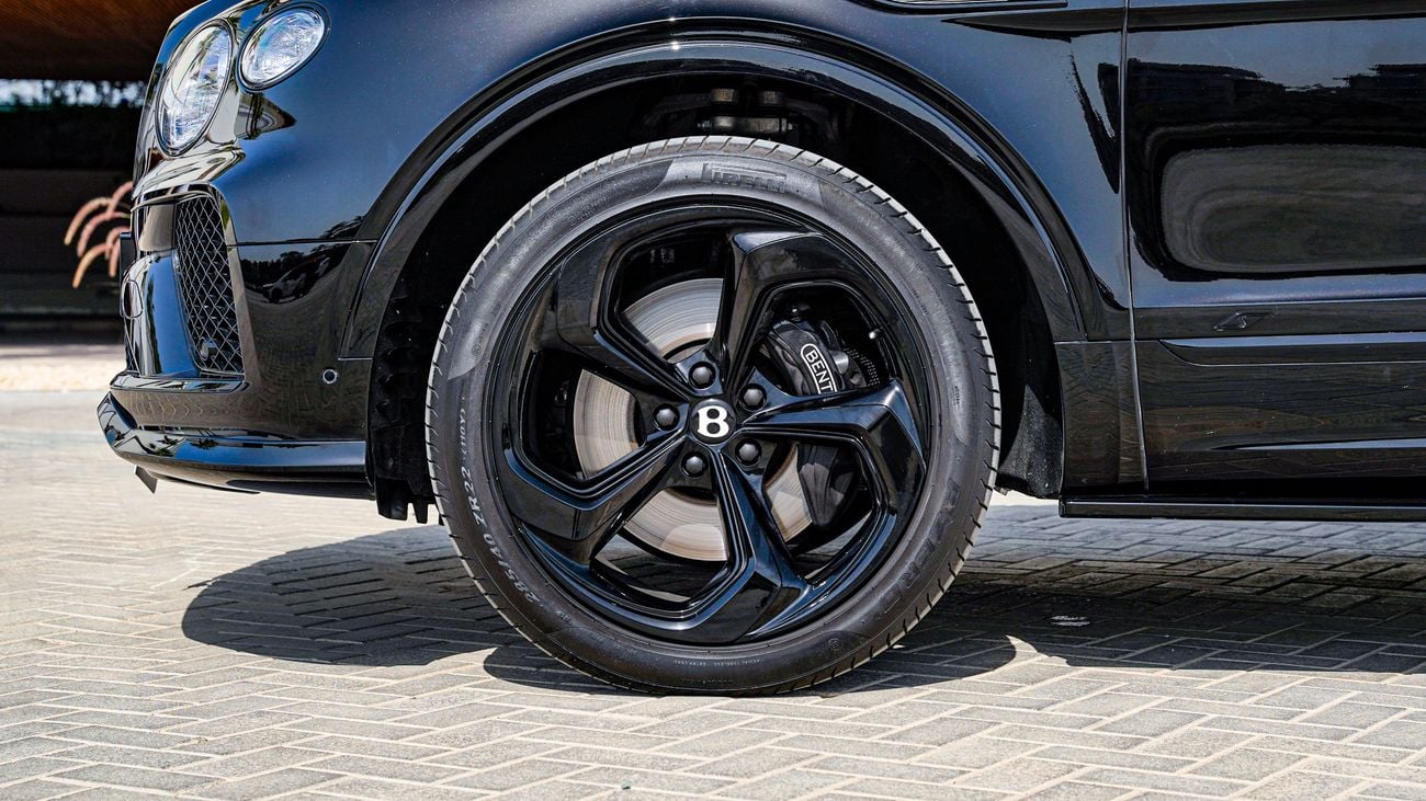 بنتلي بينتايجا | FACTORY BLACK CARBON EDITION | official Bentley dealer WARRANTY