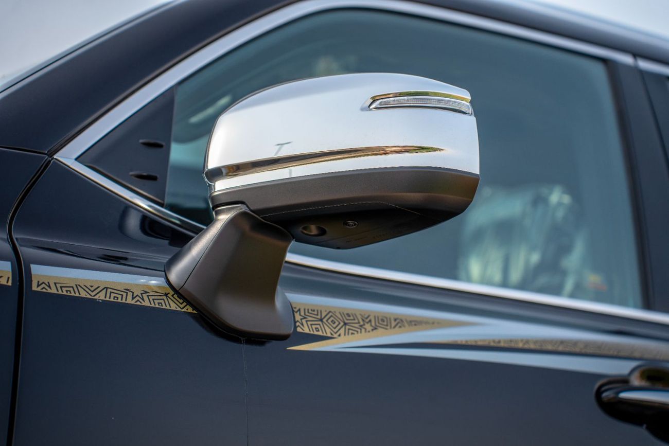 تويوتا لاند كروزر VXR 3.5L