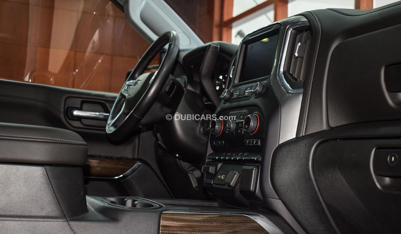 Chevrolet Silverado RST