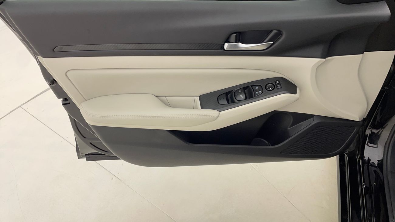 نيسان ألتيما SV 2.5 | بدون دفعة مقدمة | اختبار القيادة في المنزل