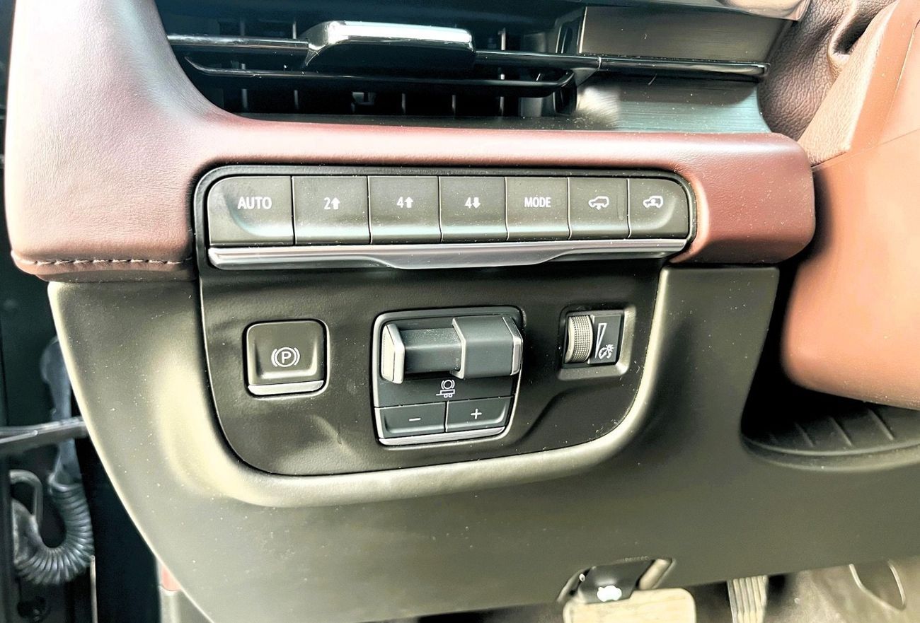 Cadillac Escalade Sport Platinum 6.2L AWD