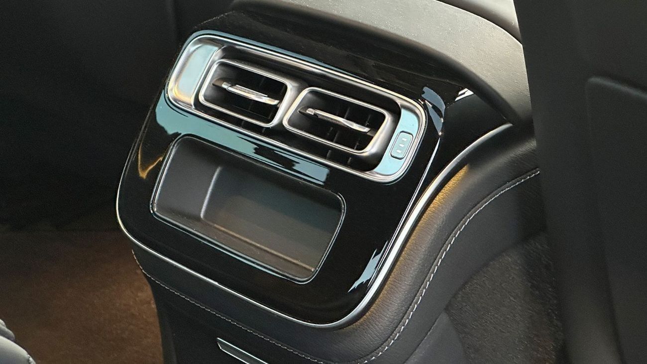 Mercedes-Benz S 400 Diesel 2021 Japanese Specs Low Mileage Perfect Condition