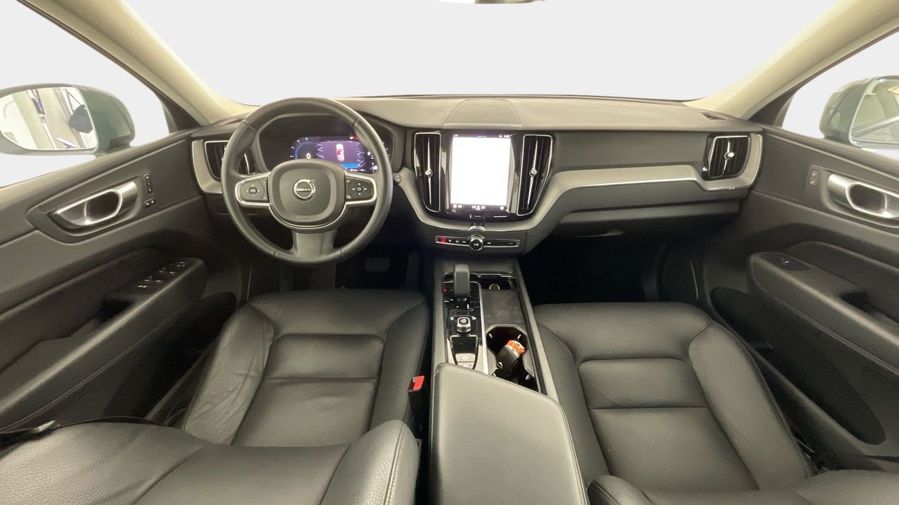 Volvo XC60 B5 Core | upto AED 20,000 Ramadan Discount | Guaranteed Warranty | 0 Down Payment