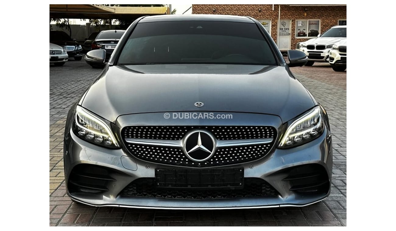 Mercedes-Benz C 200 Premium + مرسيدس سي 200 موديل : 2019 ممشي : 87.000 السعر : 127.000 مواصفات خليجية فل اوبشن بدون حواد