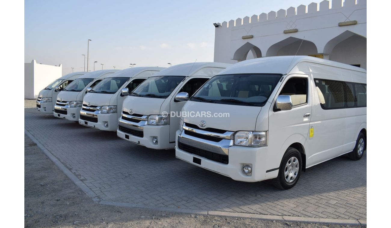 Toyota Hiace Commuter GLX High Roof Toyota Hiace Highroof GL, Model:2017.Excellent condition