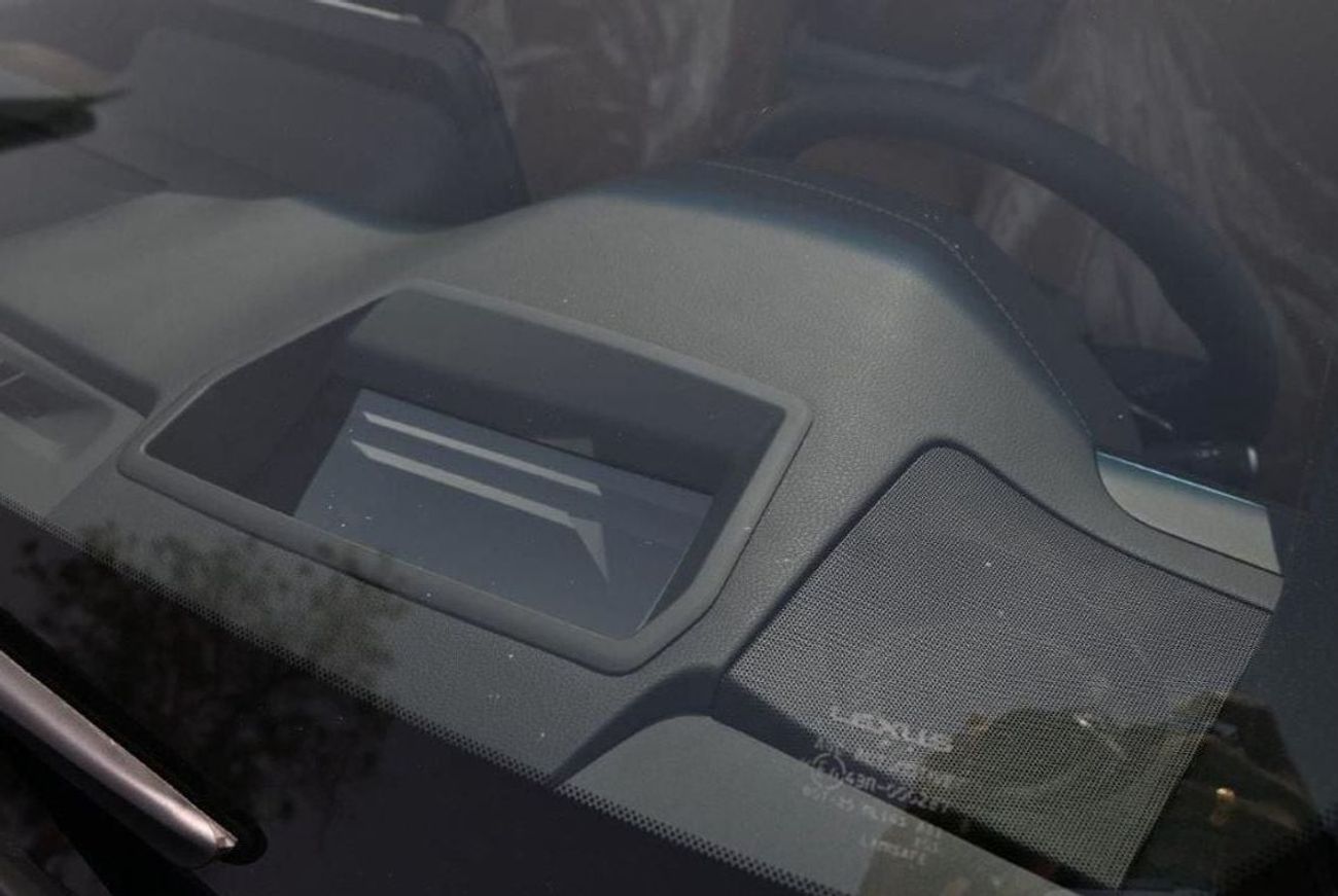 Lexus LX 700h HYBRID 3.5L AWD AUTOMATIC