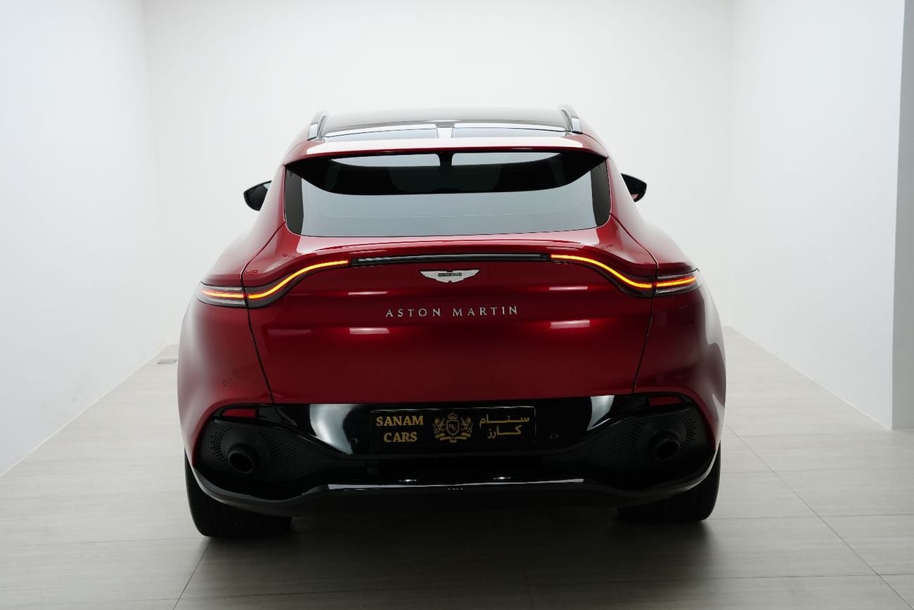 Aston Martin DBX STANDARD 2021 Aston Martin DBX 550, Panoramic Roof, Very Low KM, GCC Specs!!