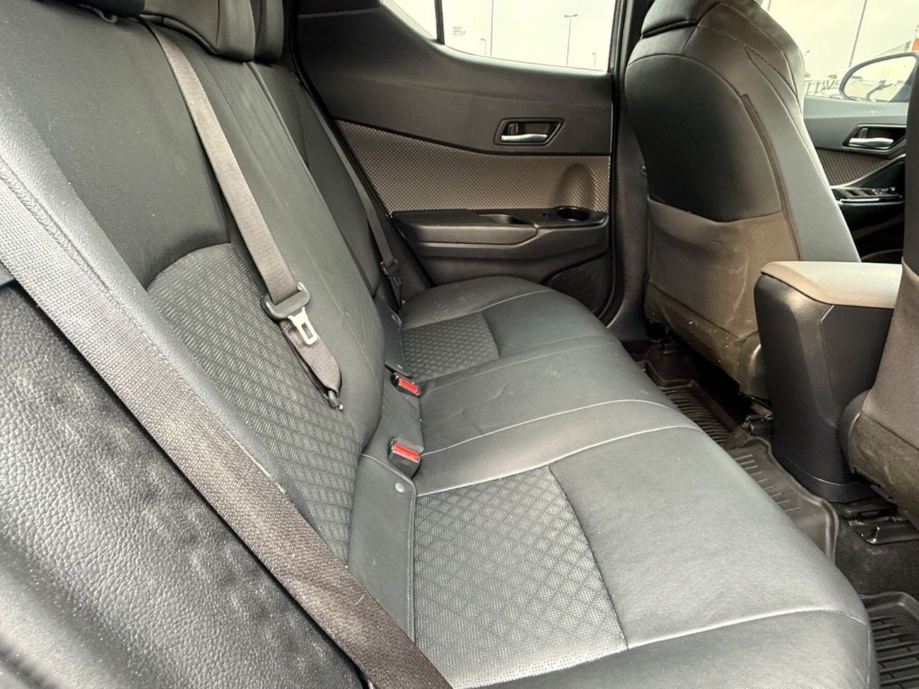 Toyota CHR LIMITED,LEADER SEAT,PUSH START, STICKER 2023 MODEL