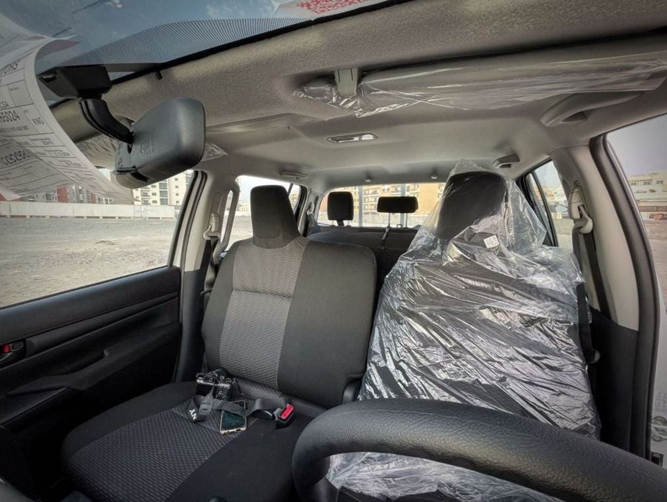 تويوتا هيلوكس GL 2.7L Double Cab Utility 4WD