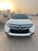 ميتسوبيشي باجيرو diesel 2.4 liter ,right hand drive only for export available ,full options