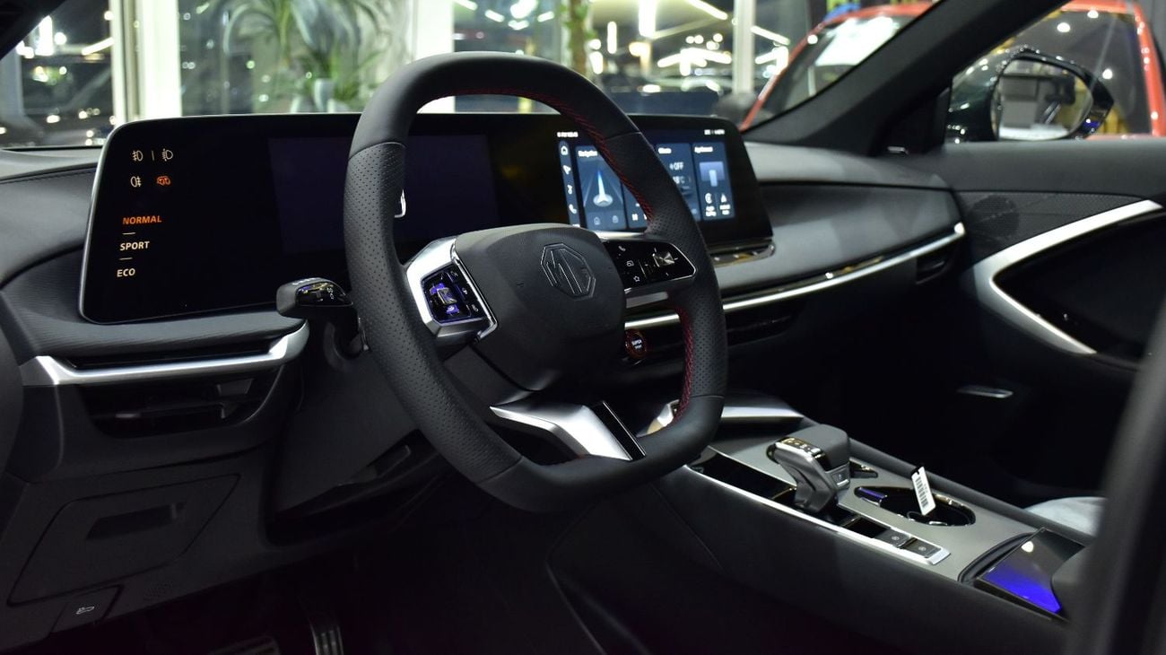 أم جي 7 EXCELLENT DEAL for our MG 7 Trophy ( 2026 Model ) in Green Color GCC Specs