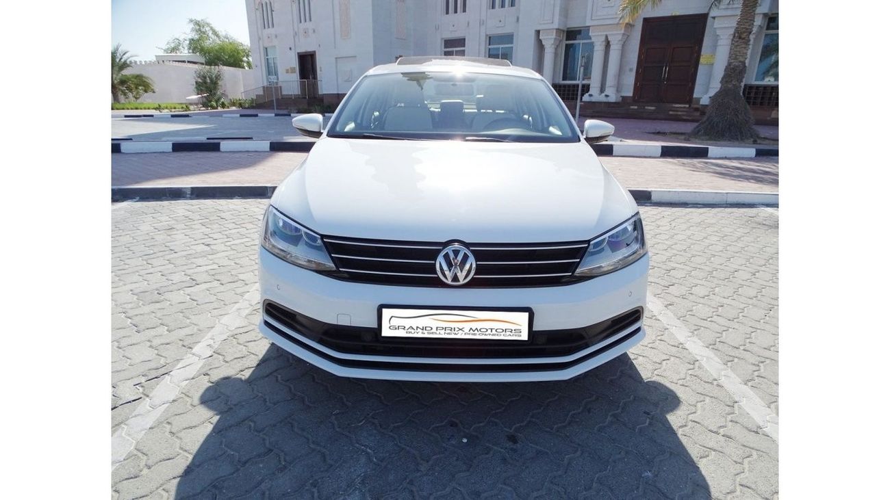 Volkswagen Jetta Volkswagen Jetta V5 2.5L 2016 Model GCC Specs With Full Service History From Dealer In Perfect Condi
