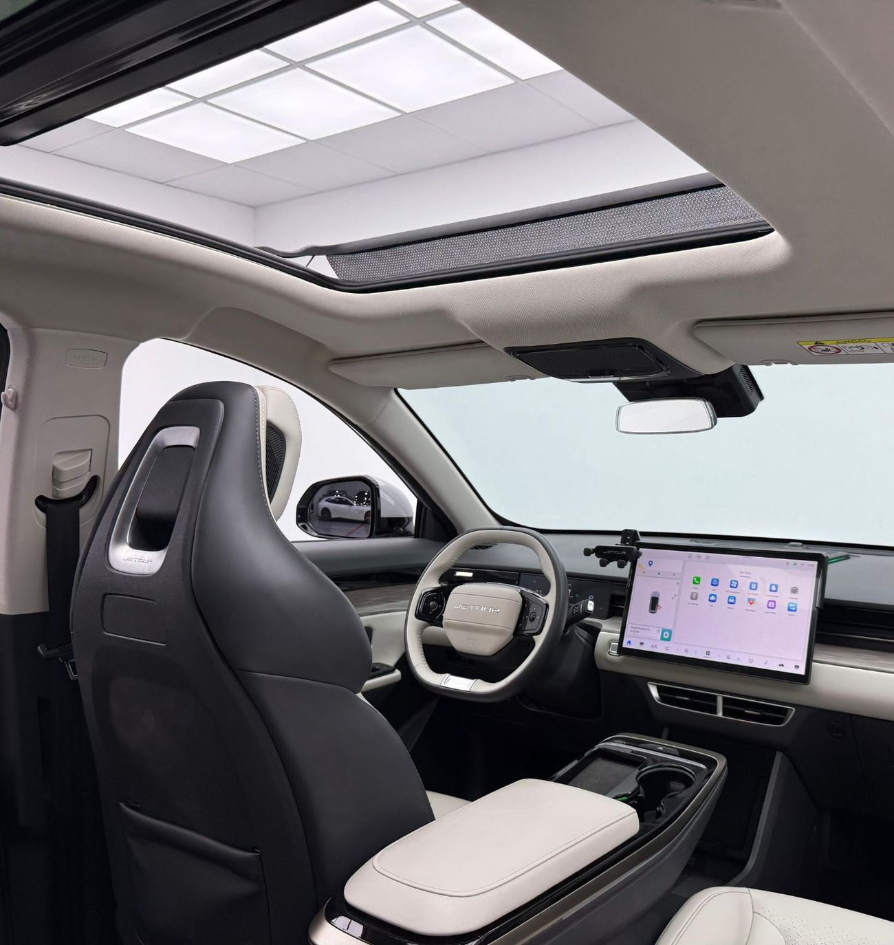 Jetour Dashing 2024 Jetour Dashing, 2030 Jetour Warranty, Full Jetour Service History, Low Km, Fully Loaded, GCC