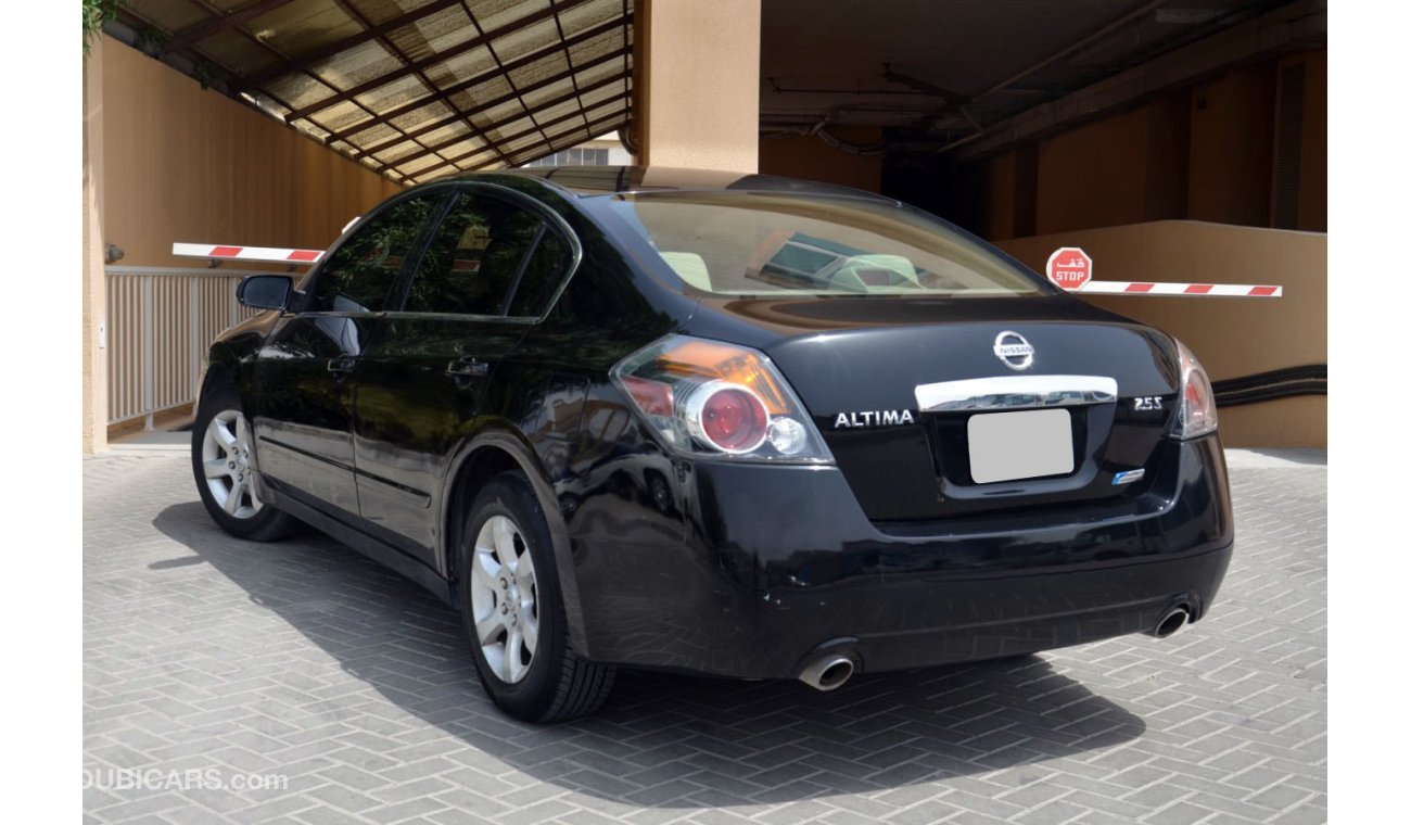 Nissan Altima 2.5S Mid Range Excellent Condition