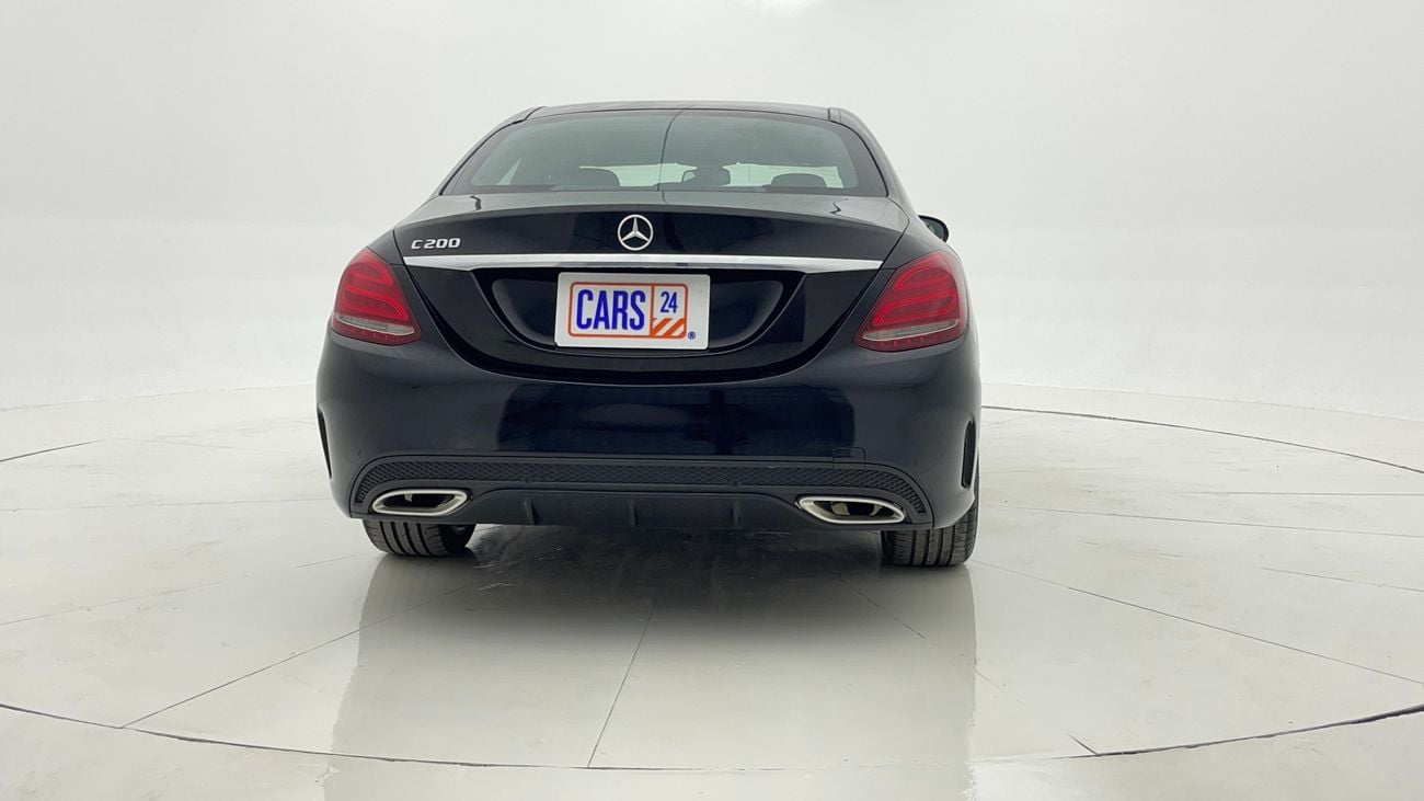 مرسيدس بنز C 200 AMG SPORT PACK 2 | بدون دفعة مقدمة | اختبار القيادة في المنزل