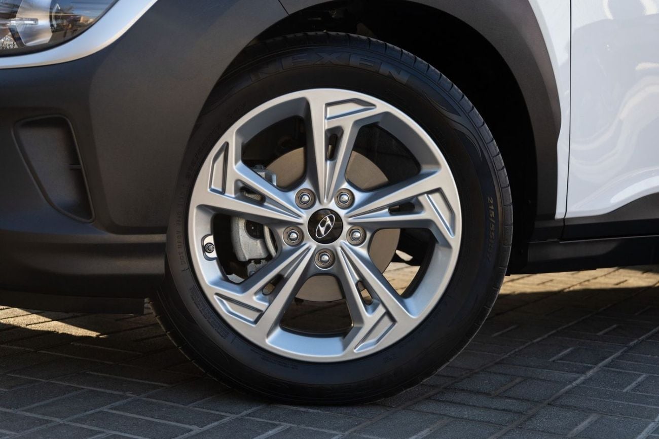 Hyundai Kona Hyundai Kona 2023 GCC specs for 873.00 AED monthly