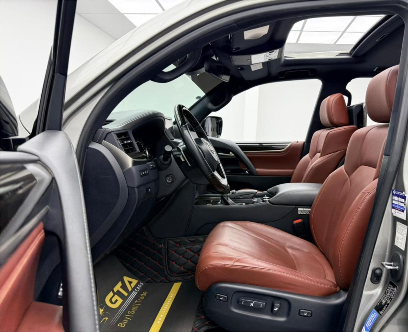 لكزس LX 570 SIGNATURE 2020 Lexus LX 570 Signature, Auto Guard Warranty, Full Service History, GCC