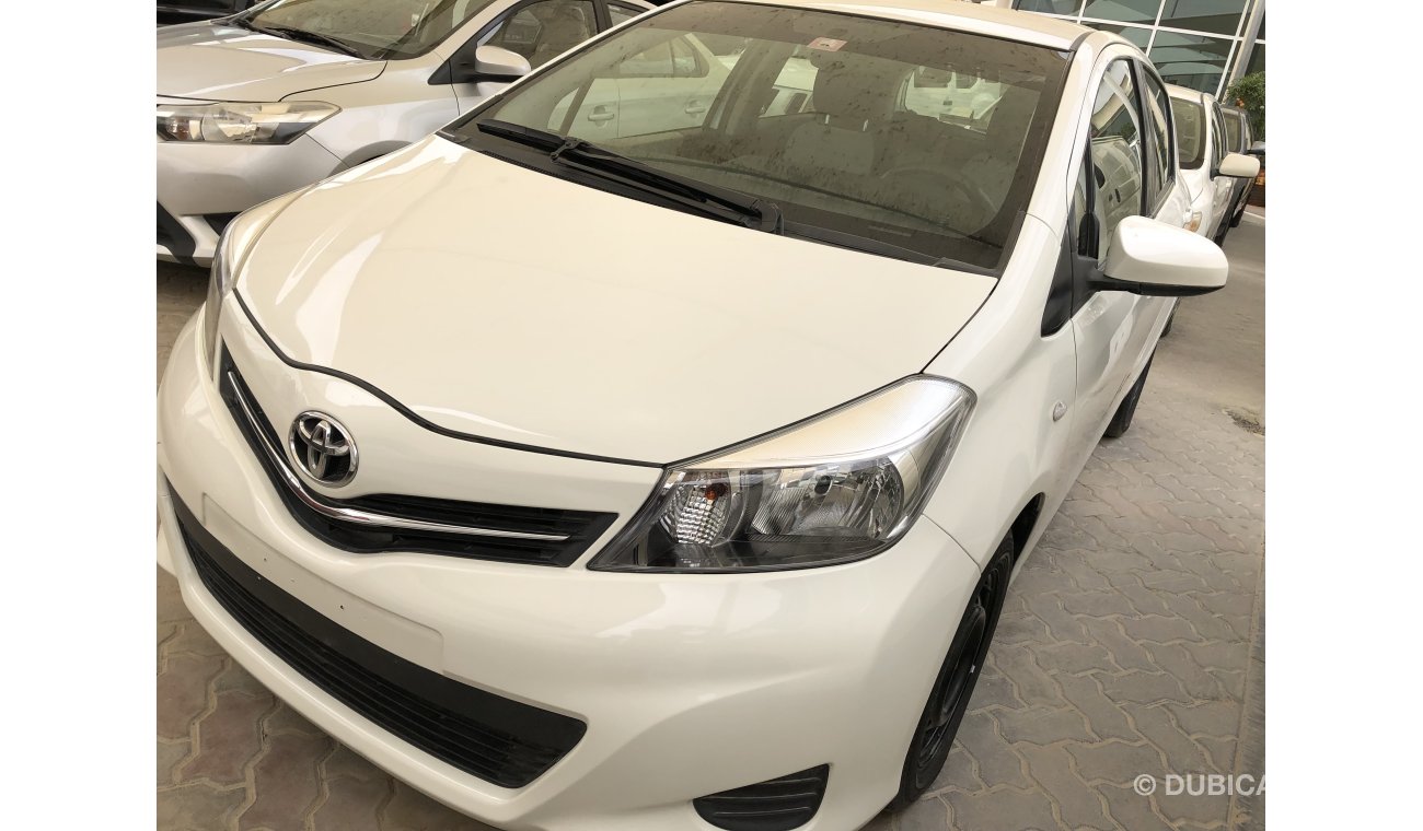 Toyota Yaris Toyota yaris Hatchback,Model:2013.Excellent Condition