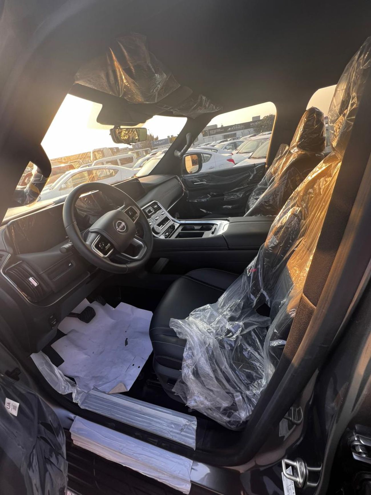 Nissan Patrol Nissan Patrol SE-T2 V6 3.8L Model 2026