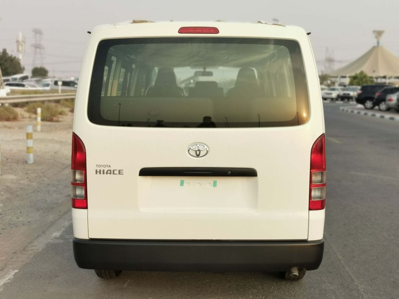 Toyota Hiace STANDARD ROOF / M/T / 2.5L DIESEL / 15 SEATER / EXPORT ONLY ANGOLA (CODE # HD25ST15)