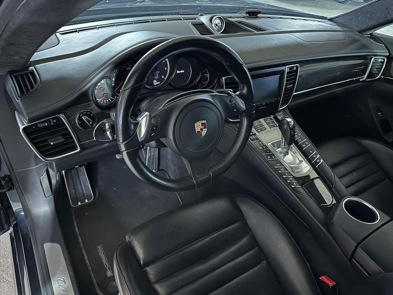 بورش باناميرا PORSCHE PANAMERA TURBO 2015 | FULL SERVICE HISTORY WITH PORSCHE | TWO KEYS | VERY HIGH SPEC