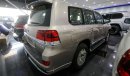 Toyota Land Cruiser GXR V8