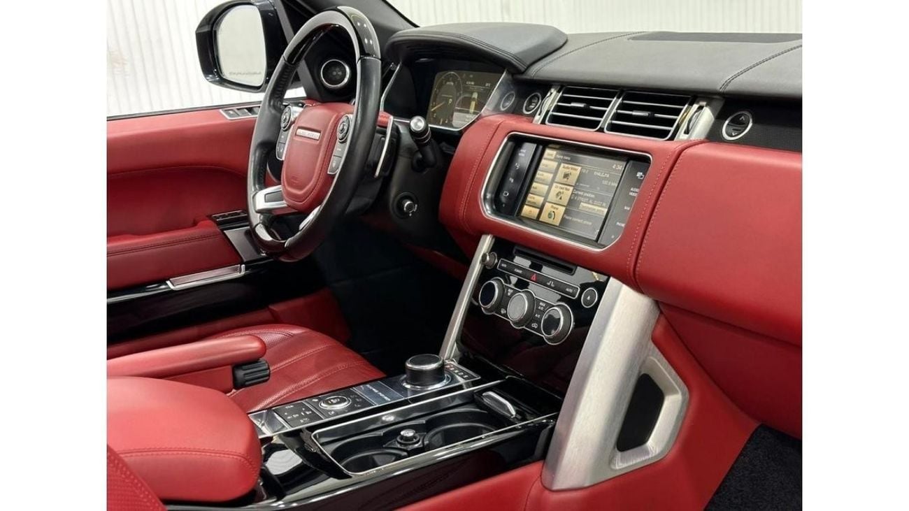 Land Rover Range Rover 2015 Range Rover Vogue Autobiography, Full Range Rover Service History, Full Options, Low Kms, GCC