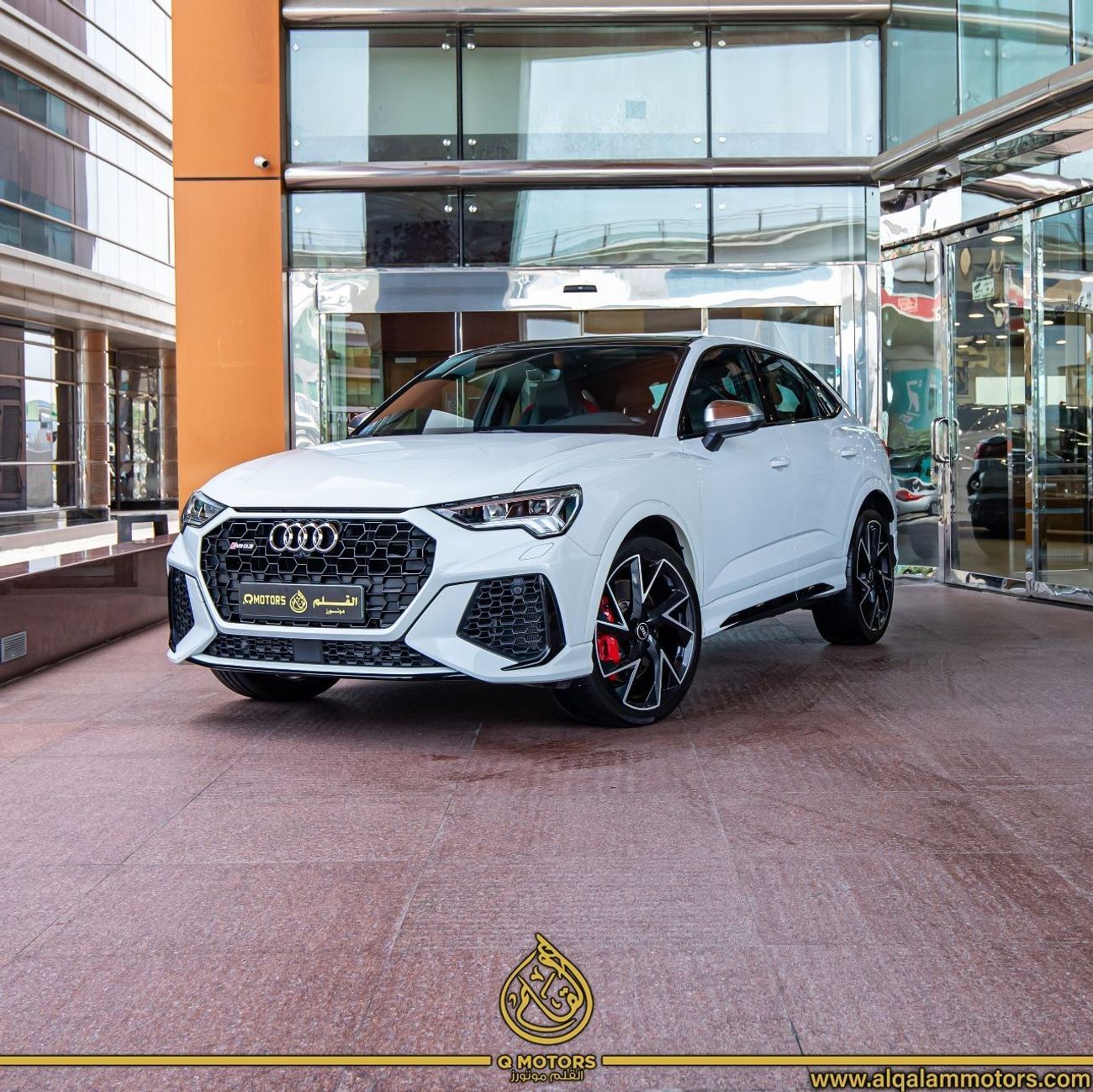 Used Audi RSQ3 2022 for sale in Dubai - 619610