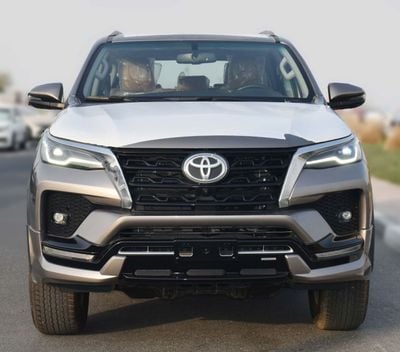 Toyota Fortuner NEW TOYOTA FORTUNER SR5 Plus 4.0L V6 MODEL 2025 GCC