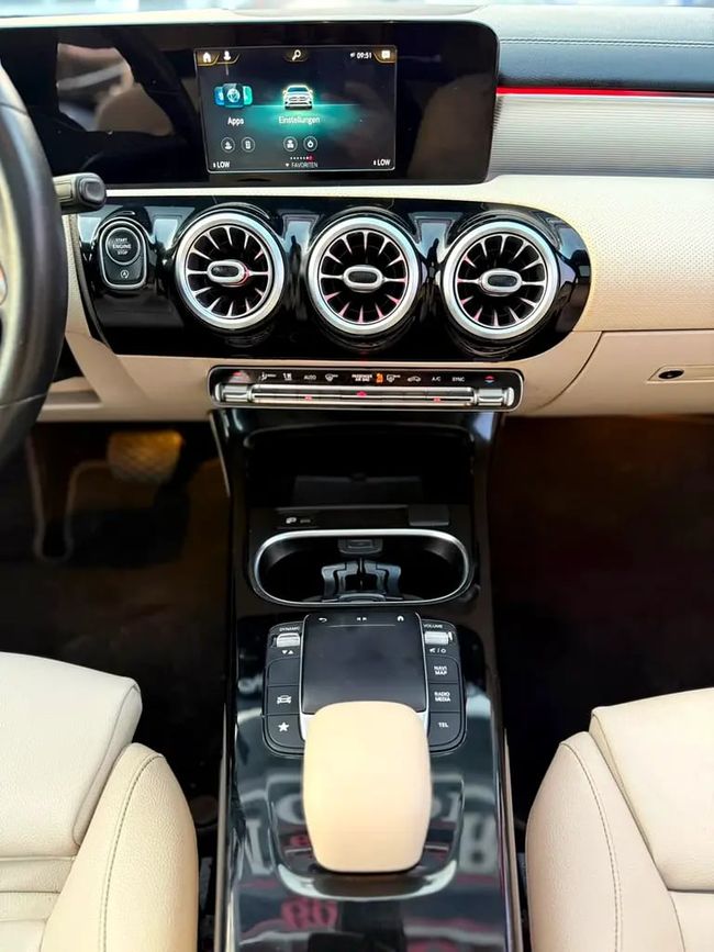 Mercedes-Benz CLA Mercedes Benz CLA250 CLA 250 Sleek Design Low Mileage, миниатюра 29