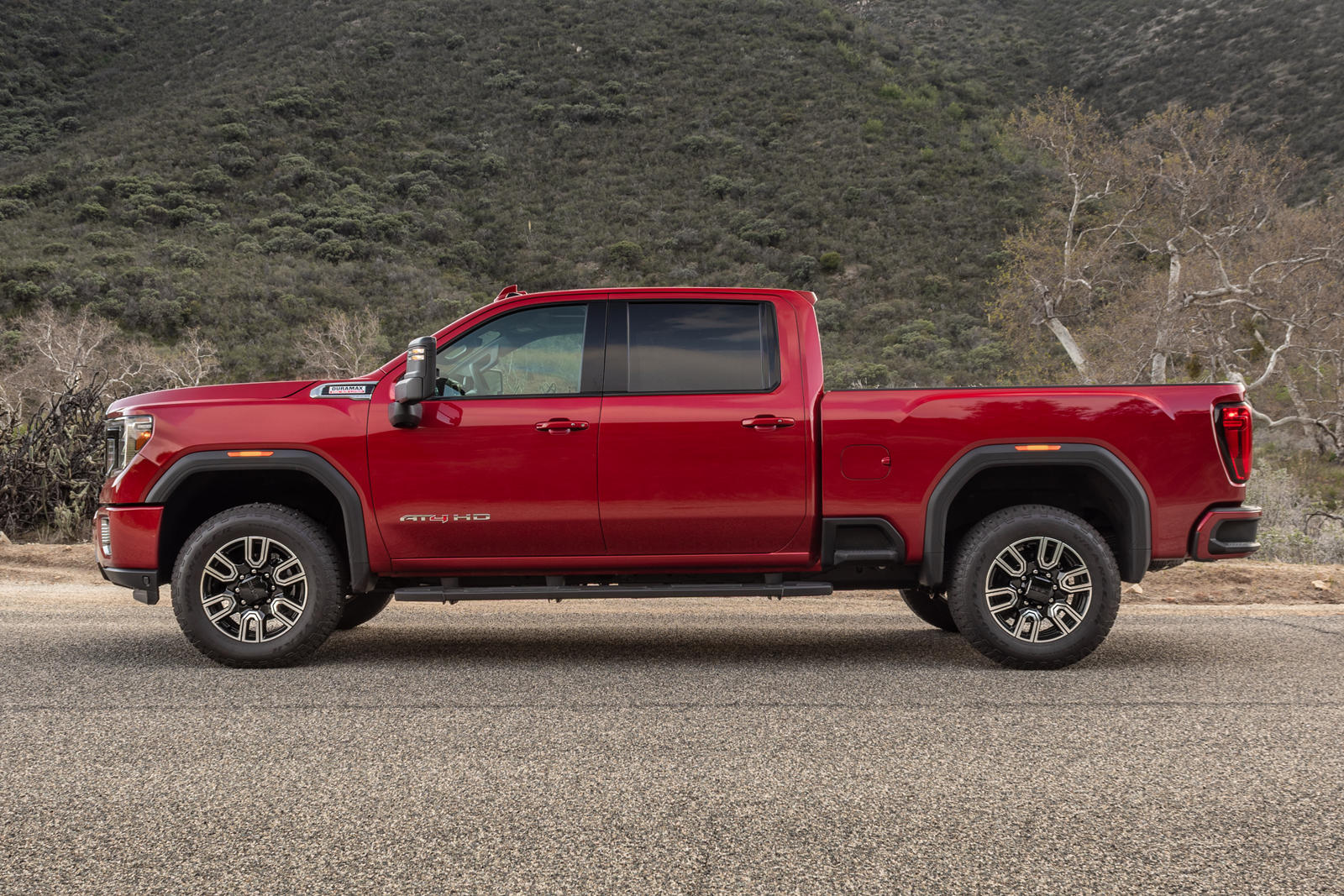 GMC Sierra exterior - Side Profile