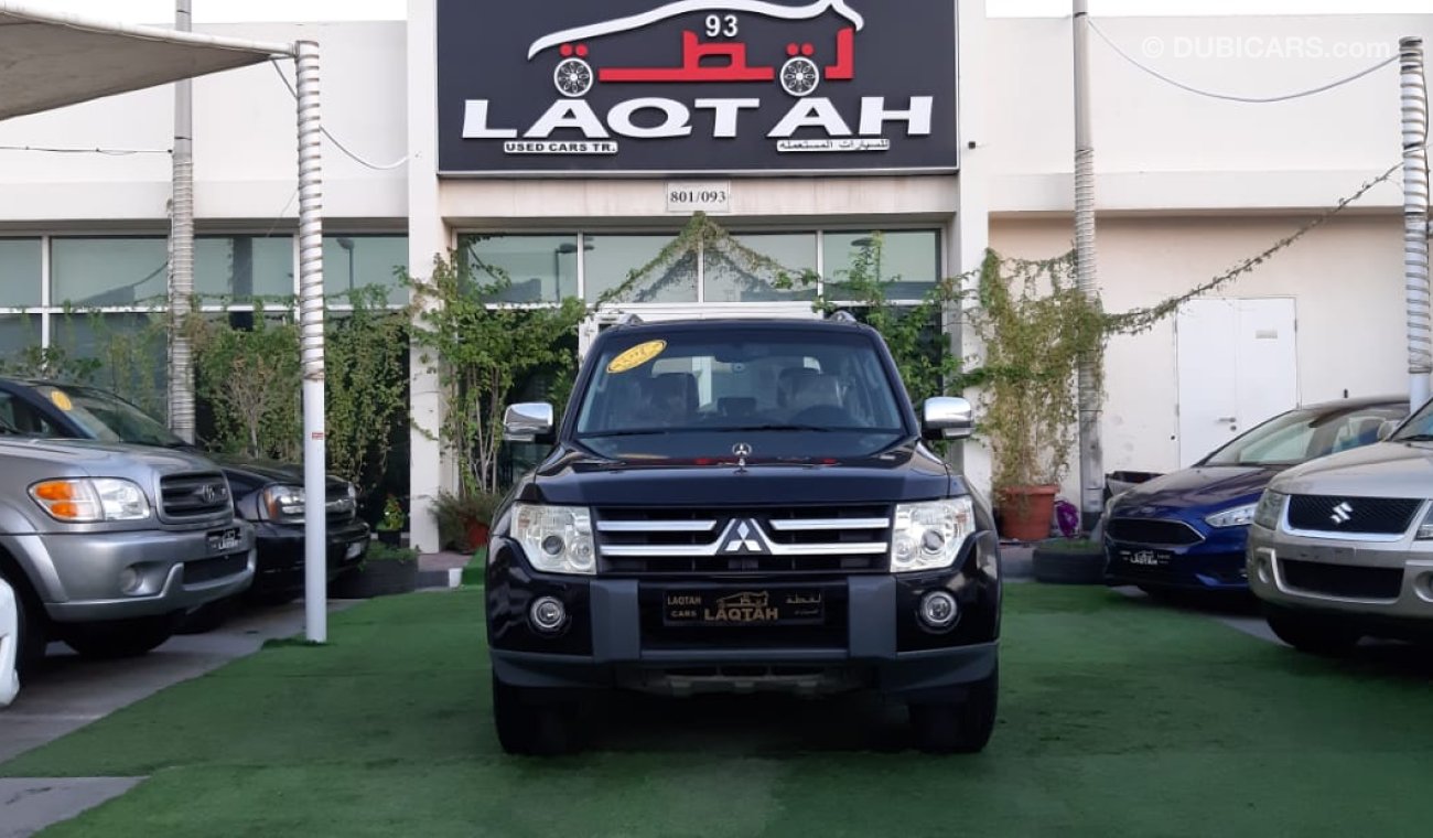 Mitsubishi Pajero Gulf - screen - alloy wheels - cruise control - in excellent condition, you do not need any expenses