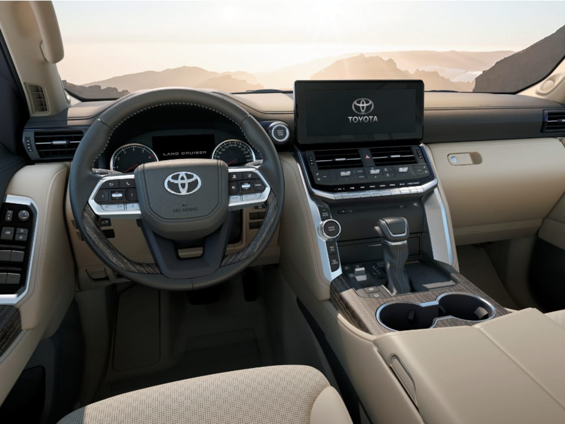 تويوتا لاند كروزر interior - Steering Wheel