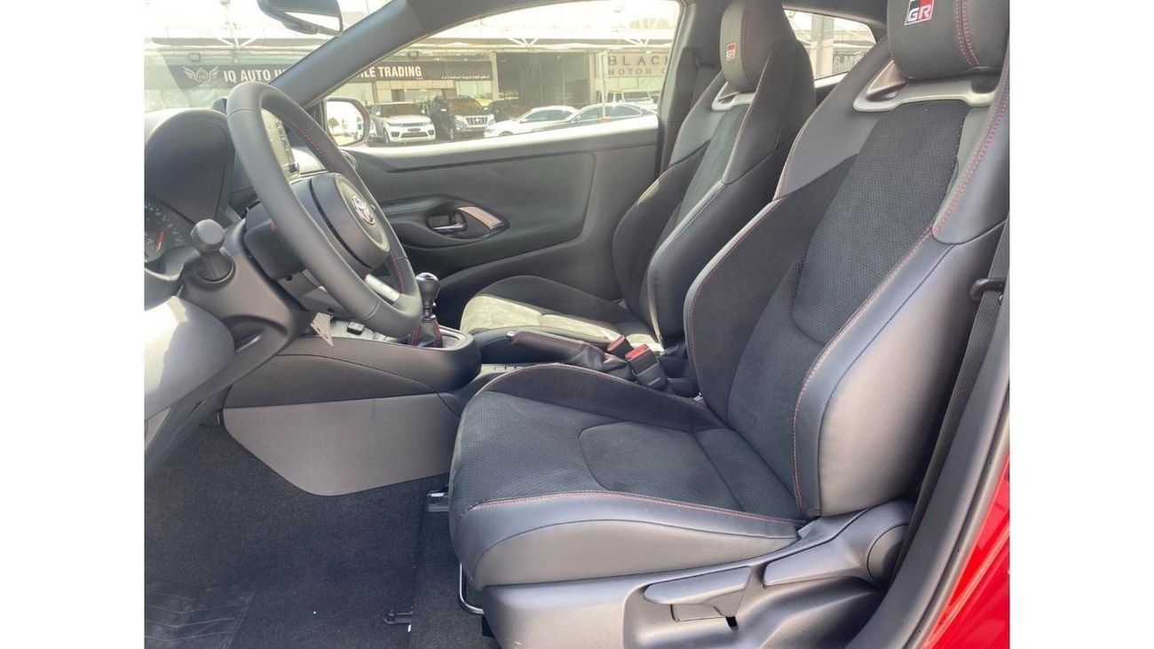 Toyota Yaris GERMAN SPEC MANUAL TRANSMISSION