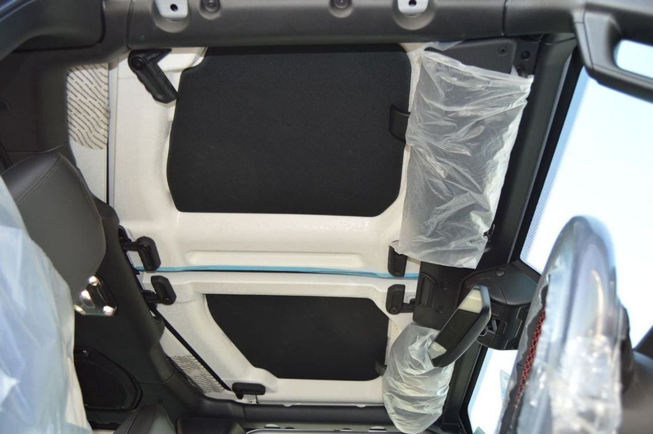 جيب رانجلر JEEP WRANGLER RUBICON 2WD - 3.6L PETROL - AUTOMATIC TRANSMISSION -  SILVER