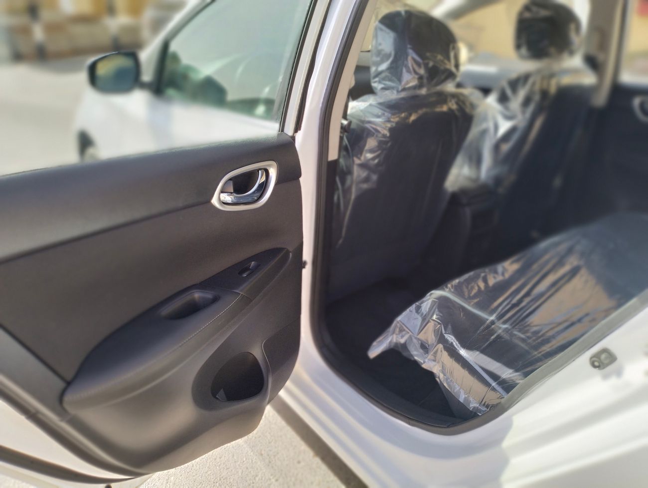 نيسان سنترا SV