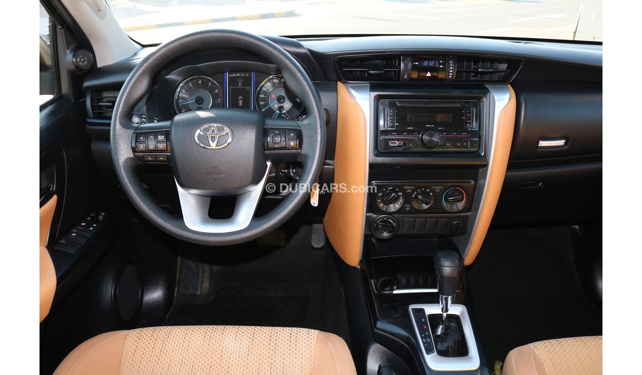 Toyota Fortuner 2018 SR5 SUV WITH GCC SPEC