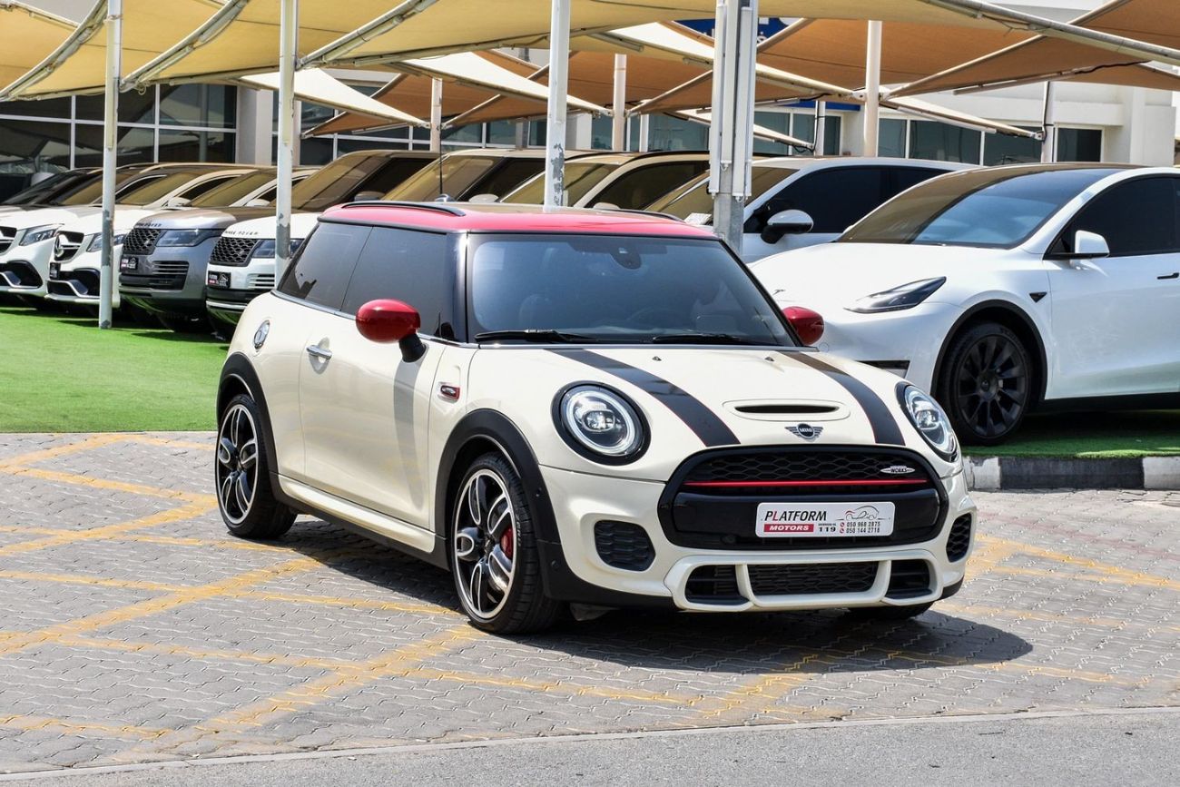 Mini John Cooper Works Cabrio Mini cooper works Model 2021 Gcc specs Full check agency, Under warranty Original paint no accident