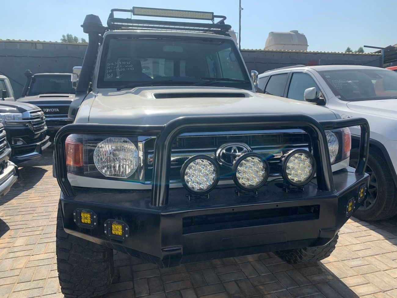 Toyota Land Cruiser Pick Up DIESEL 4.5L ,RIGHT HAND 2O13 MODEL ONLY FOR EXPORT AVAILABLE