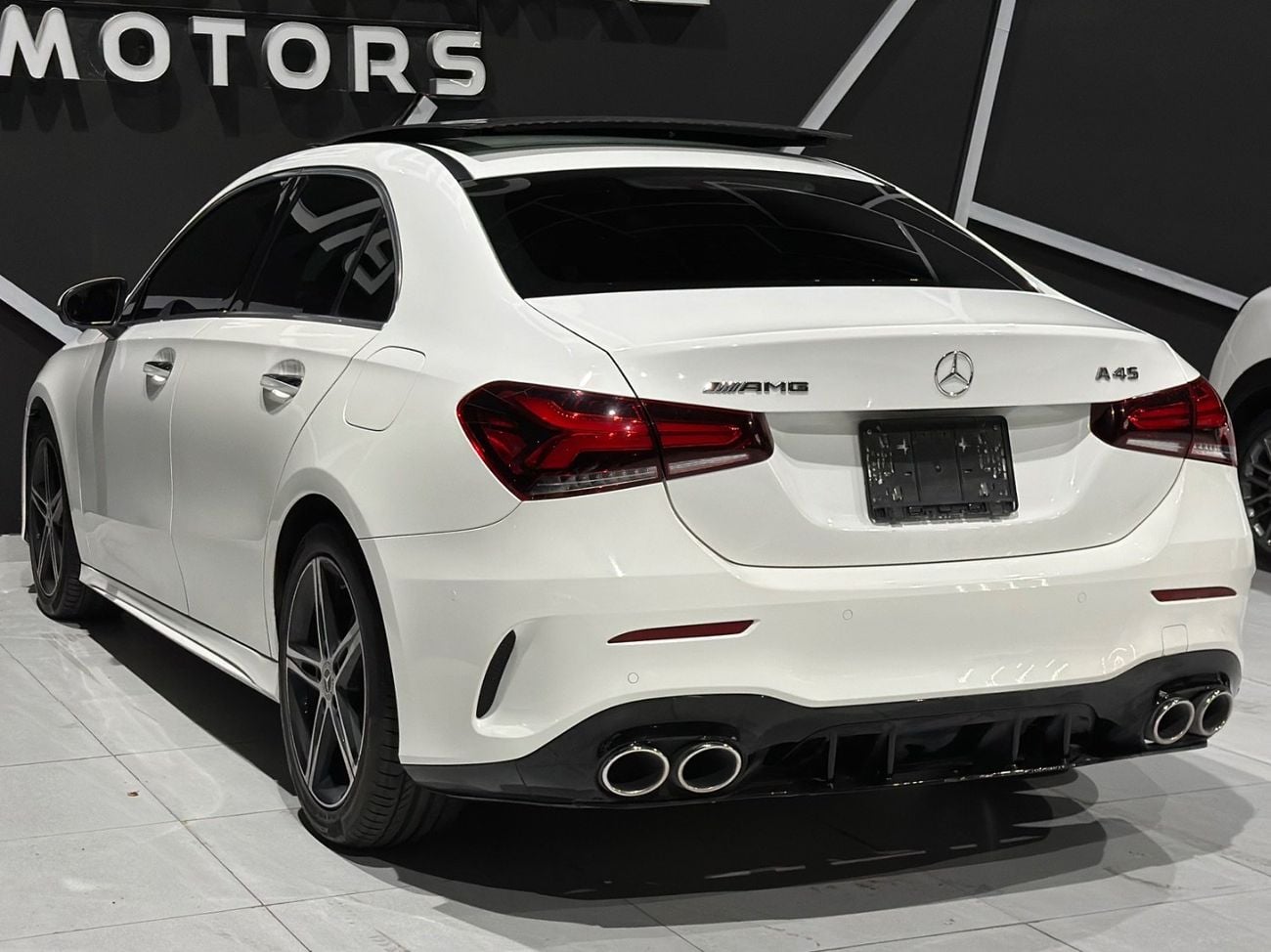 مرسيدس بنز A 220 MERCEDES-BENZ A220 | 2019 | FULL OPTIONS | Upgrade it to 45 AMG