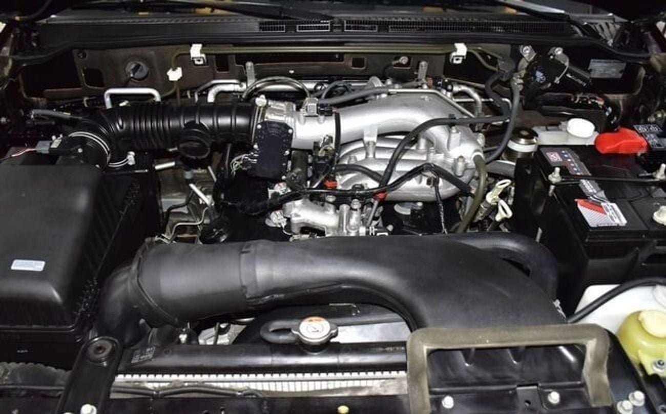 Mitsubishi Pajero GLS