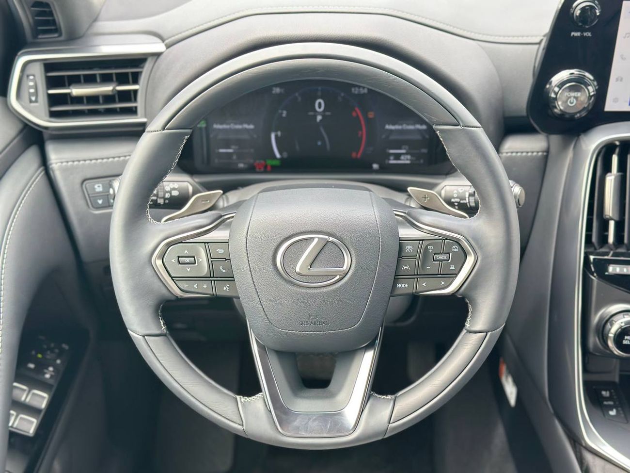 Lexus LX 700h OVER-TRAIL 3.5L PTR HYBRID A/T // 2025 // FULL OPTION WITH OFF ROAD TYRE , RADAR , // SPECI