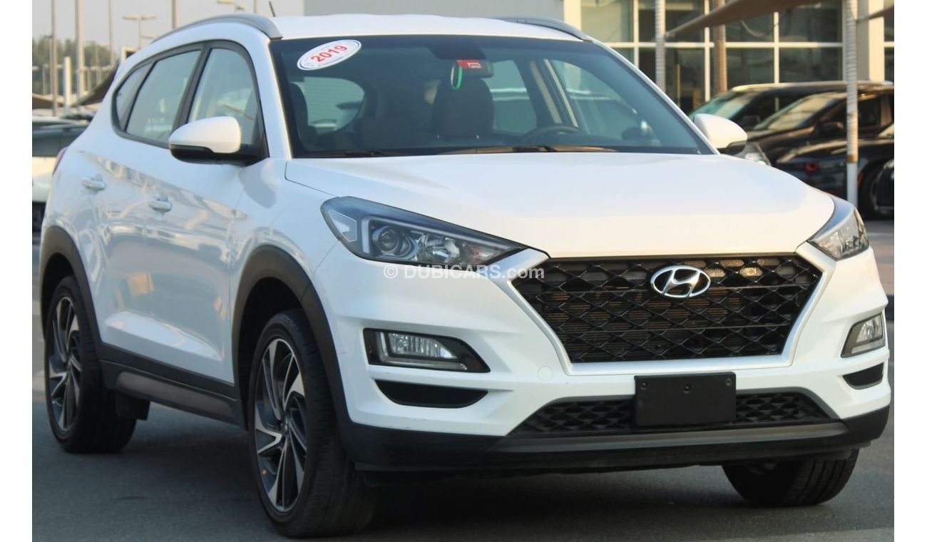 هيونداي توسون GL هيونداي توسان 2019 خليجي 2000 سي سي بحالة ممتازة بدون حوادث