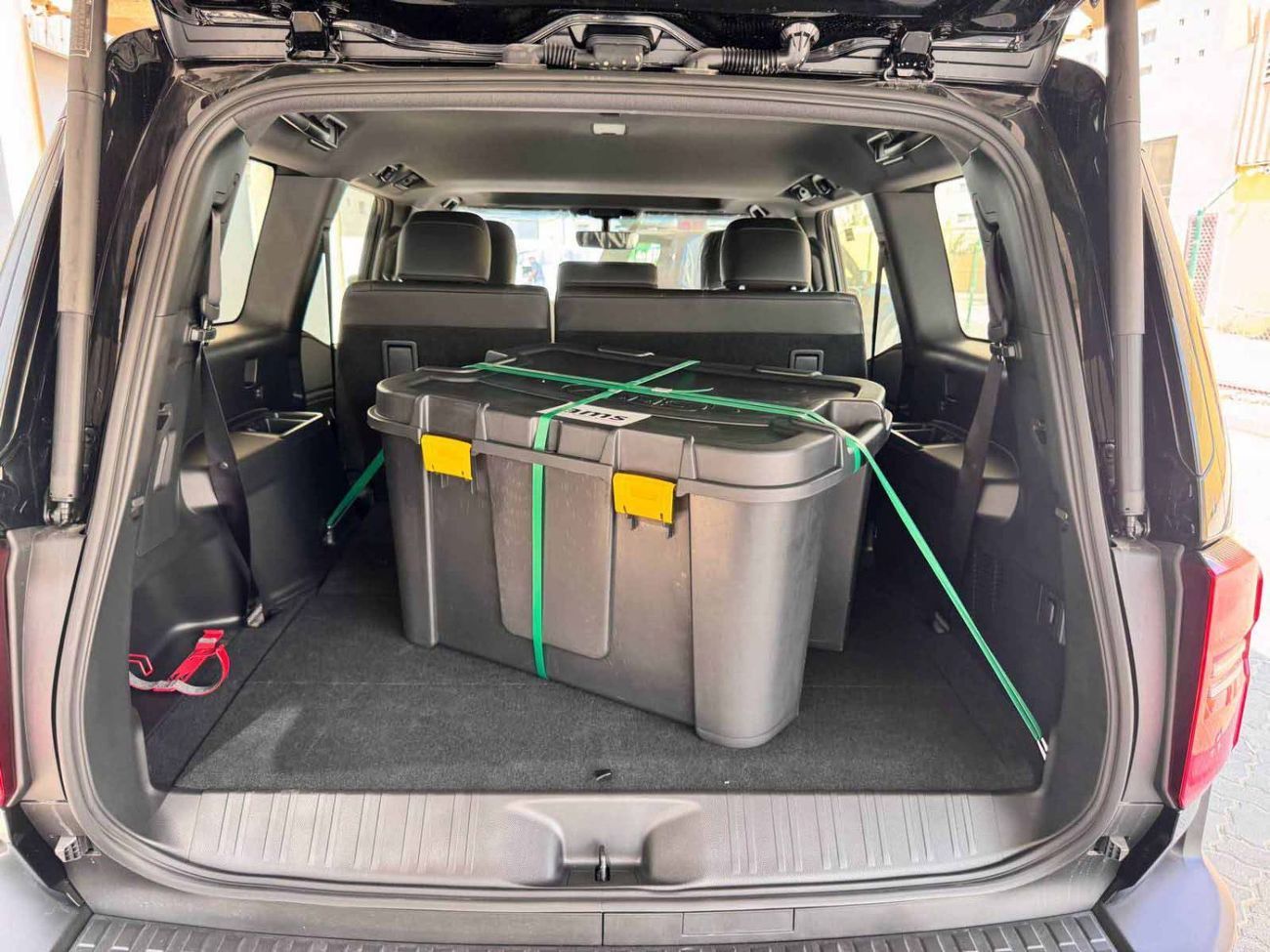 تويوتا برادو 2025 PRADO RIGHT HAND DRIVE AR- HIGH 2.8L DIESEL 0KM