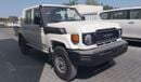 Toyota Land Cruiser Pick Up Double Cab 2.8L AT Diesel V4 with warranty