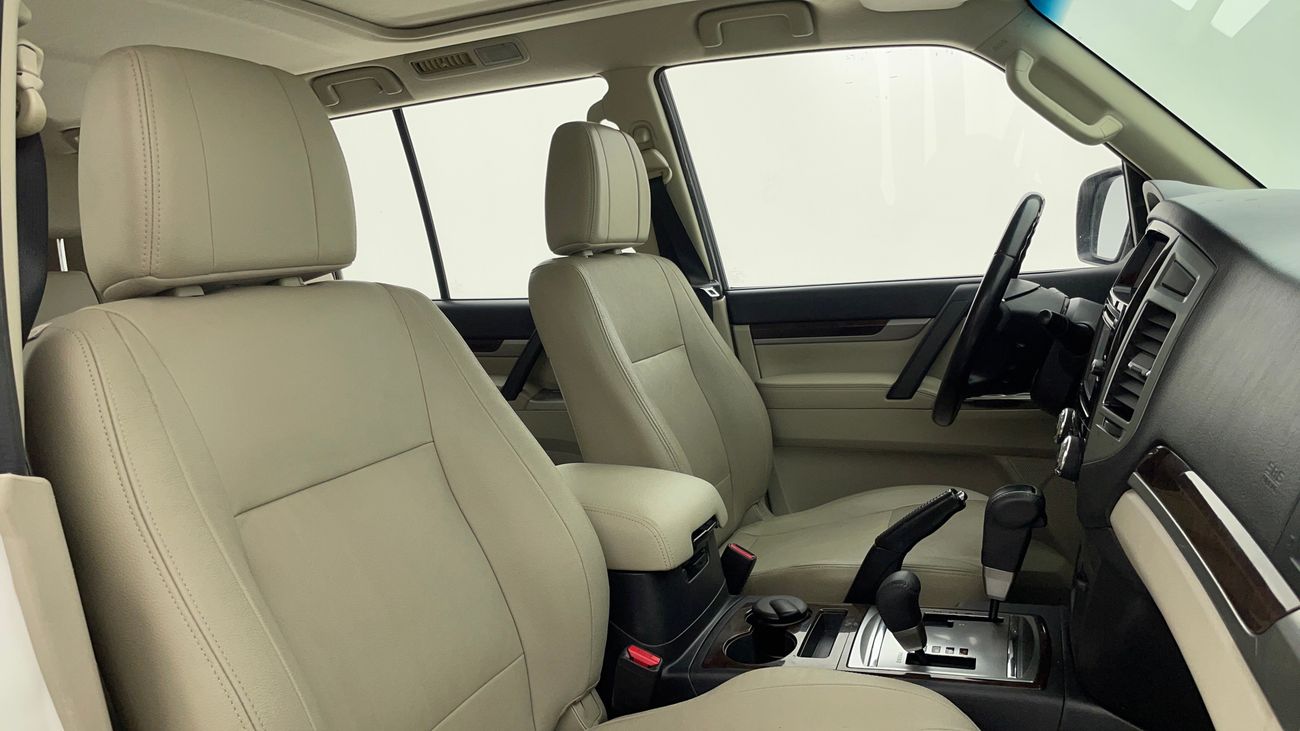 Mitsubishi Pajero GLS HIGH 3.8 | Zero Down Payment | Home Test Drive