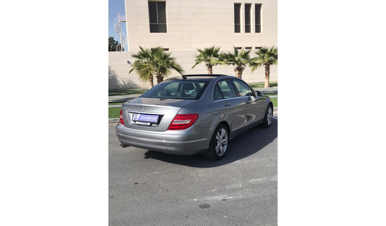 Mercedes-Benz C200 TURBO (GCC) 1,150 X 48 ,0% DOWN PAYMENT, PANORAMIC SUN ROOF